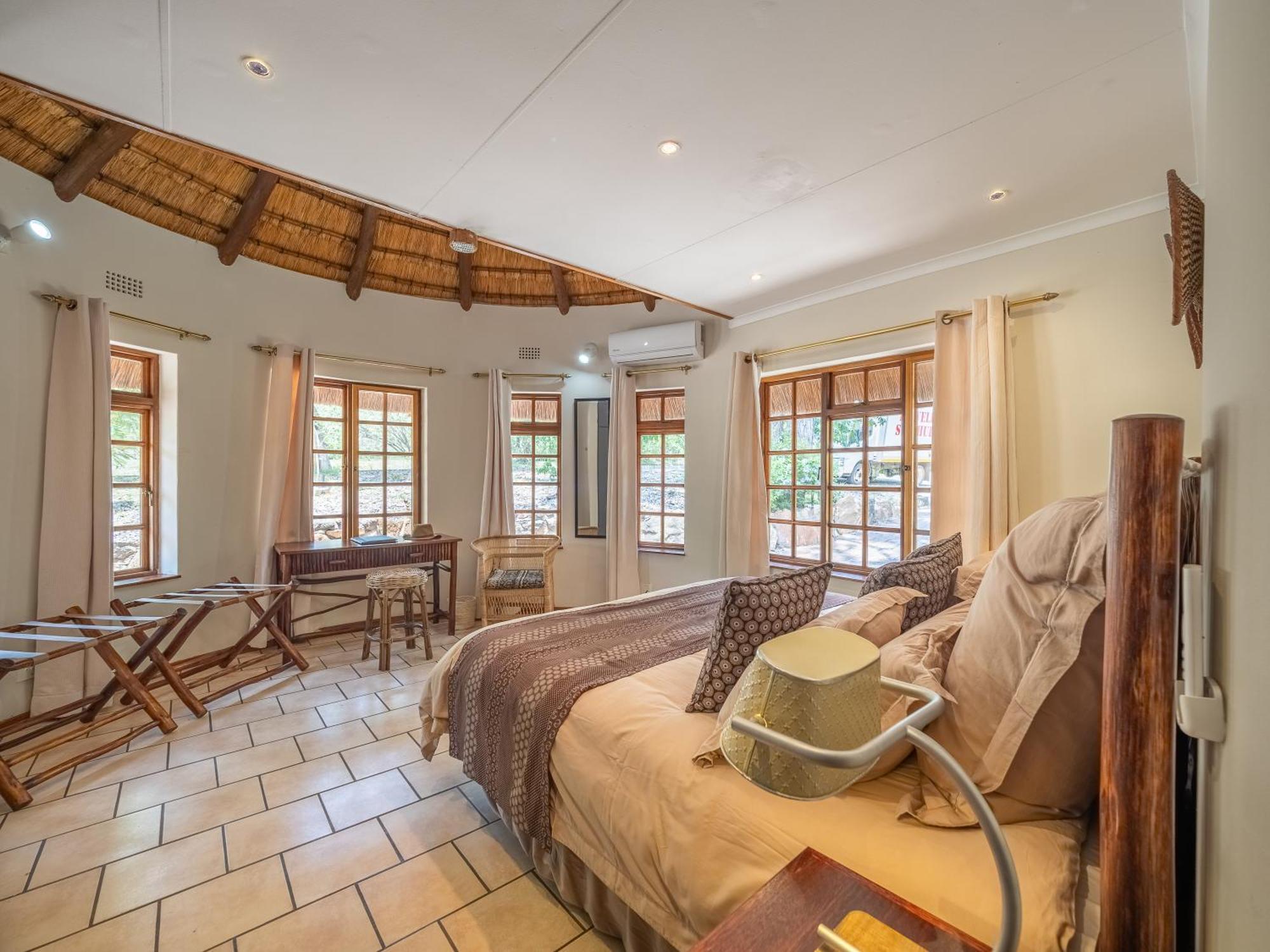 Milima Big 5 Safari Lodge Hoedspruit Kültér fotó